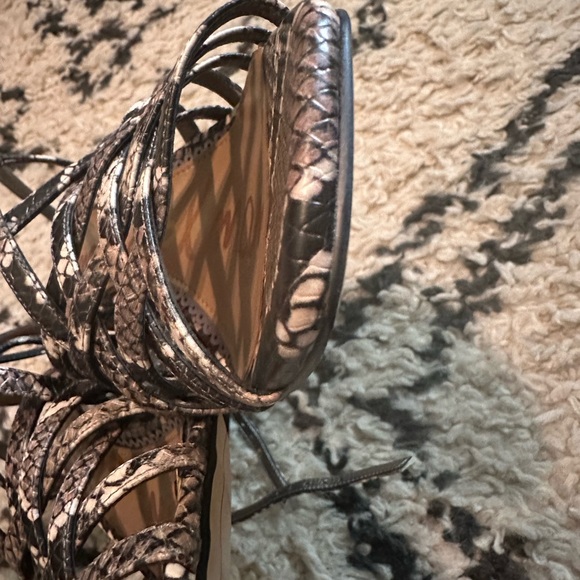 Sam Edelman Daffodil Snake Print Strappy Block Heels - Sz 8 - Picture 15 of 16